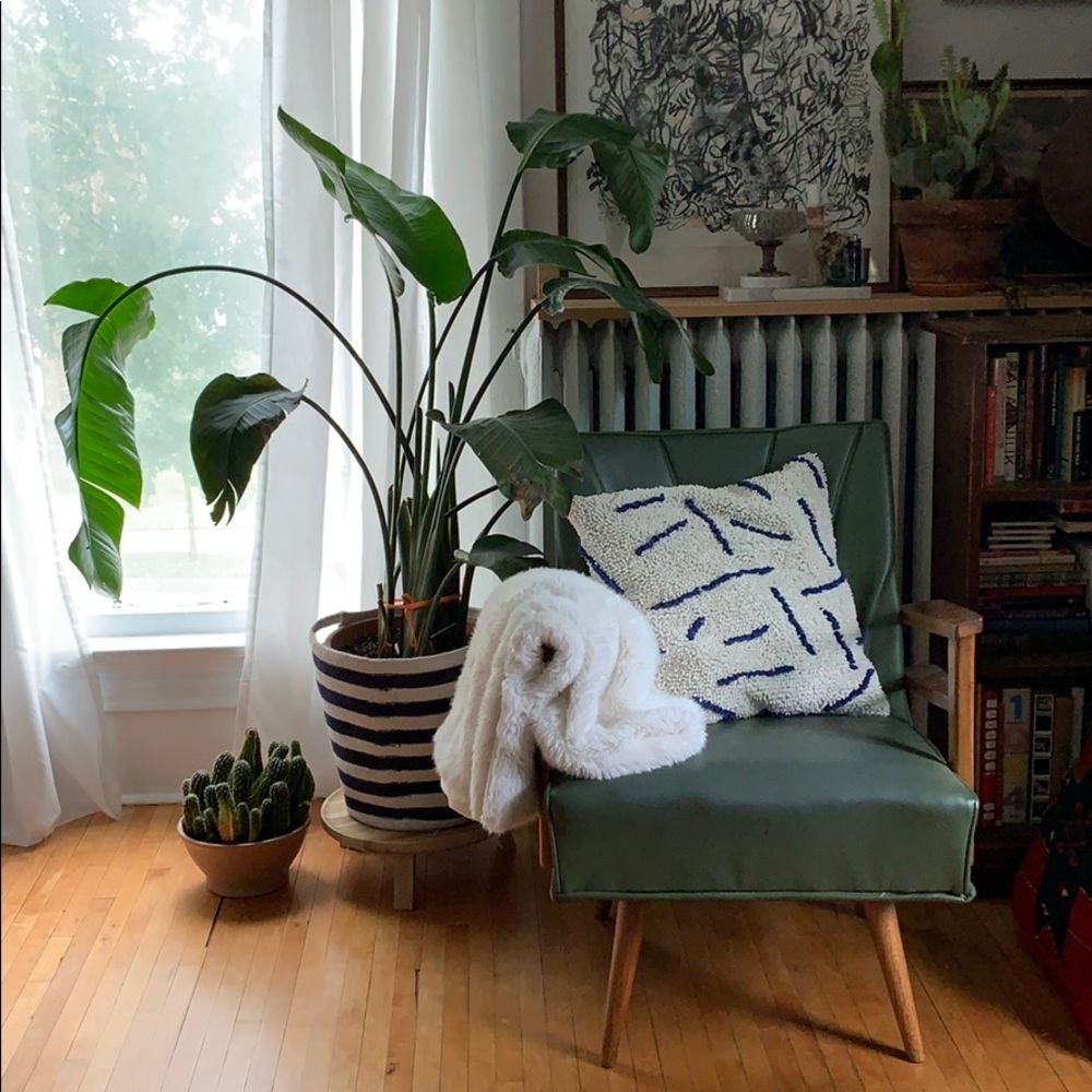 Faux fur throw
